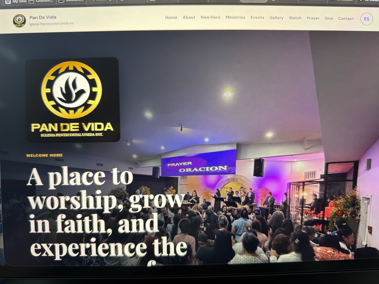 Pan De Vida Denver responsive website homepage